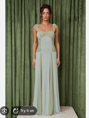 Fait Par Foutch Landon Dress Sage